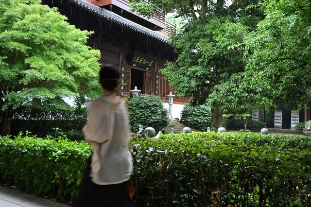 尋覓遠離塵囂嘅仙境