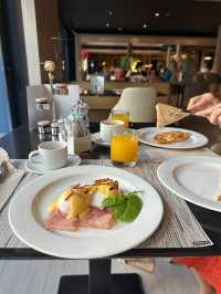 馬德里之選 | 梅里亞卡斯蒂利亞酒店 Melia Castilla Hotel   地址：Ca