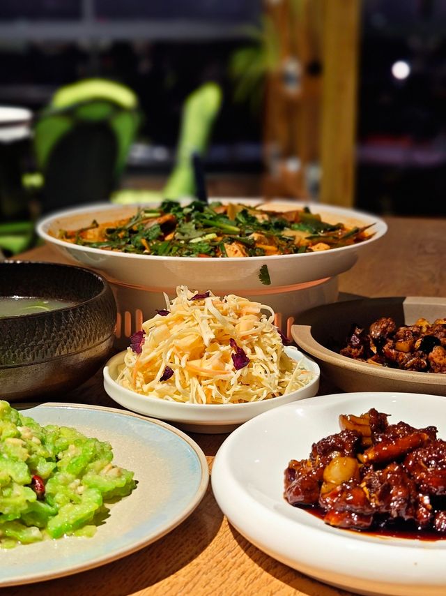 發現一間超正嘅大理菜館！