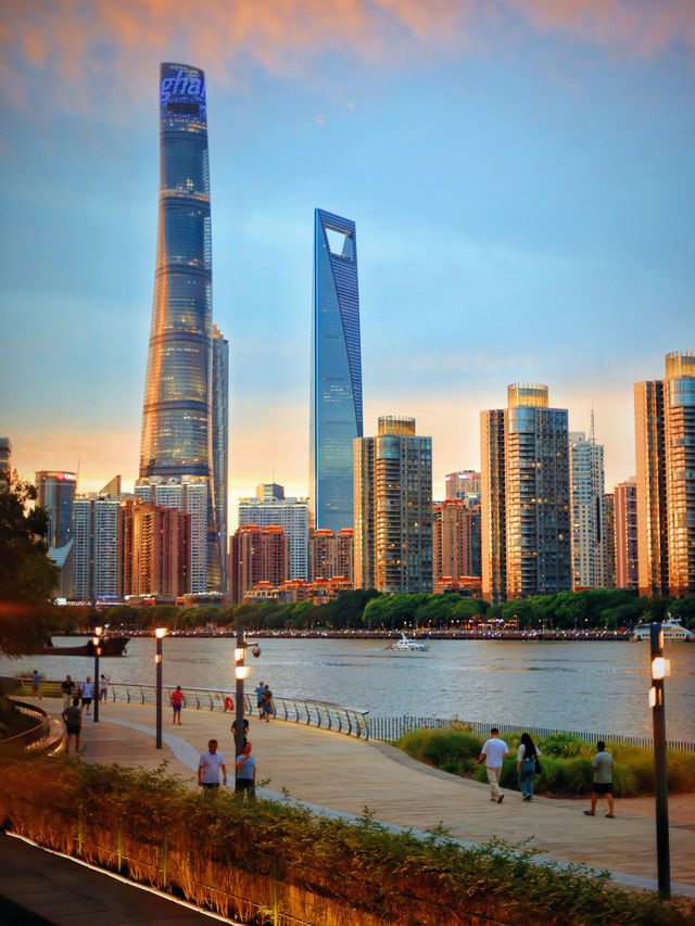 濱江江景盛宴外灘百年建築裡的滬菜