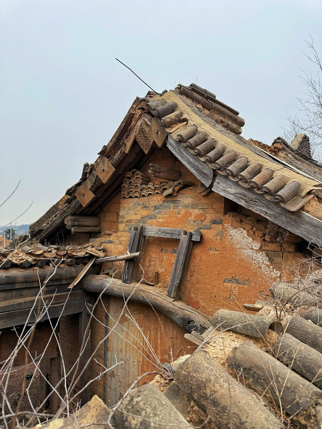 山西明代關帝廟現狀實拍｜屋頂漏水、樑架腐朽，佢仲可以撐幾耐？