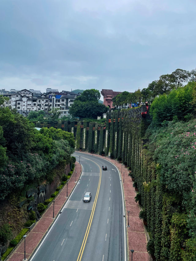 去聞聞空氣都是錢的味道