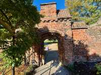 Exploring Fulham Palace