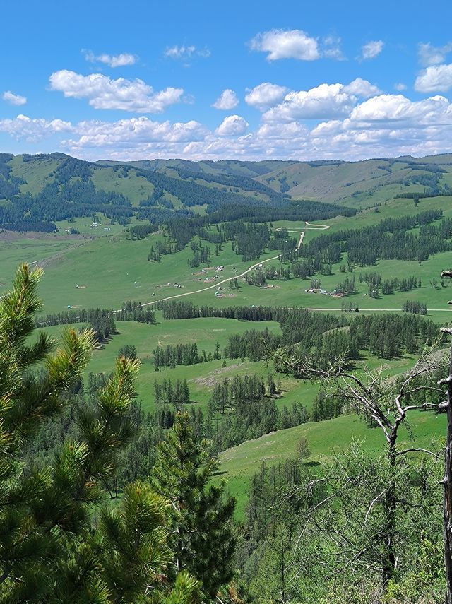 被喀納斯的美震撼到說不出話這才是新疆旅遊的天花板,阿勒泰皇冠上的明珠說的就是這裡吧 【必 被喀納斯的美震撼到說不出話這才是新疆旅遊的天花板,阿勒泰皇冠上的明珠說的就是這裡吧 【必