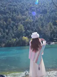 玉龍雪山雲杉坪藍月谷一日遊來了