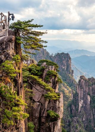 Huangshan QuPai Homestay: One-Stop Mountain Stay for Hiking and Travel Photography
