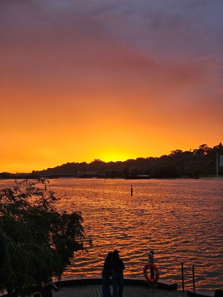 The White Arc by the Swan River: Waiting for a Sunset at Elizabeth Quay