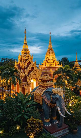 Phuket FantaSea: A magical night in Phuket, Thailand – an immersive Thai-themed park
