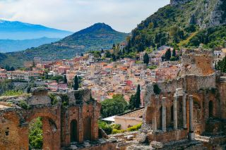  Follow Homer to Sicily! PONANT cruises offer an immersive look at Mediterranean civilization