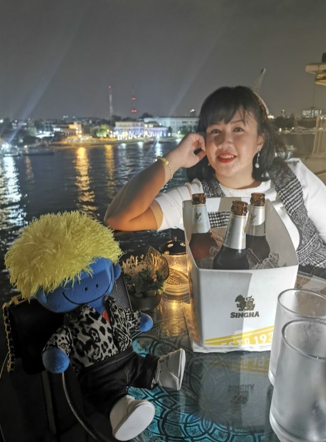 Eagle Nest Bar - ท่าเตียน 