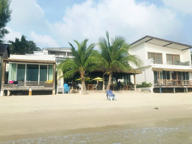 🏩  Samed Seaside Resort ที่พักติดชายหาด เกาะเสม็ด