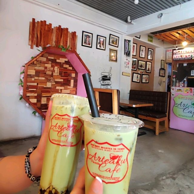Arteaku Pwesto Cafe & Photography Sta Ignacia Tarlac 
