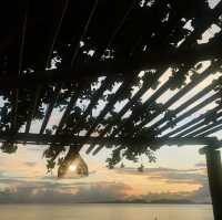 Andalay Beach Bar & Cafe : คาเฟ่กระบี่ติดทะเล