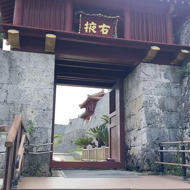 沖繩首里城著名世界遺產旅遊必到景點