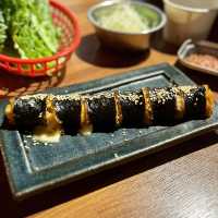 【大阪・東梅田】韓国料理の食べ放題がお手頃な価格で楽しめる「サムギョプサル×鍋×韓国料理 OKOGE 梅田東通り店」