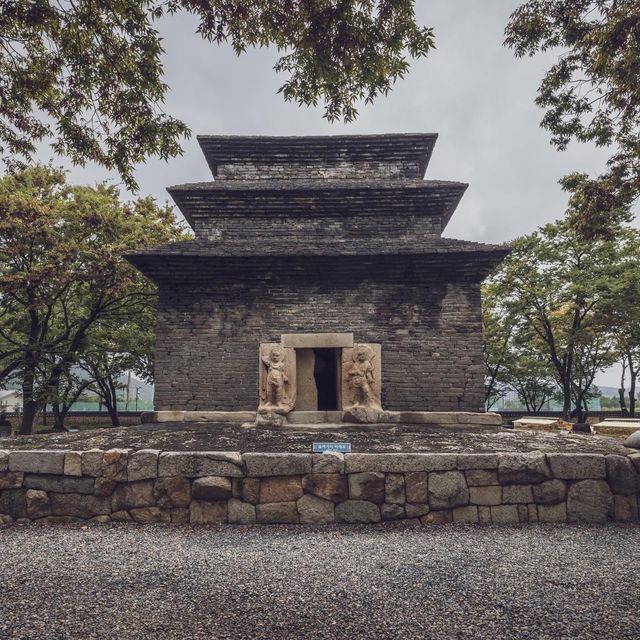 Beautiful View of Bunhwangsa Temple 