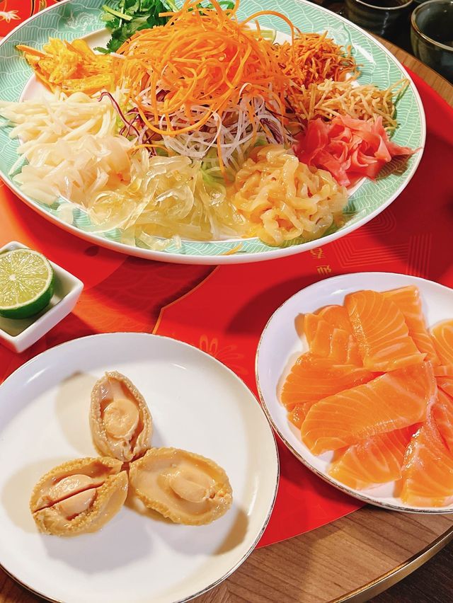 《Auntie AYI團年飯撈起🤩》