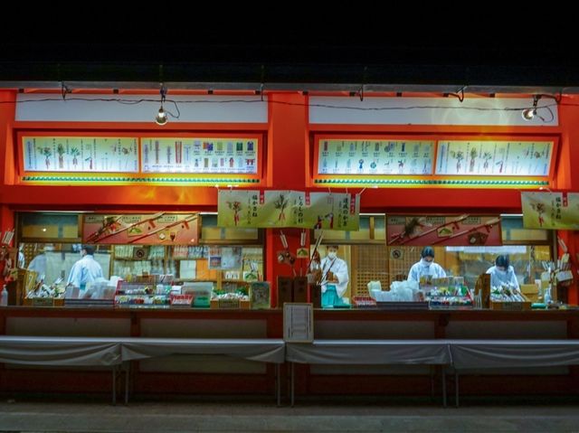 Fushimi Inari Shrine at Night ⛩️✨🇯🇵