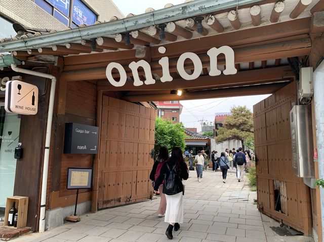 韓国　韓国カフェ　出会いは偶然！Cafe Onion (カフェ・オニオン)