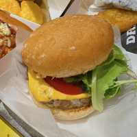 【全新Burger Line. 經典牛肉漢堡🍔】
