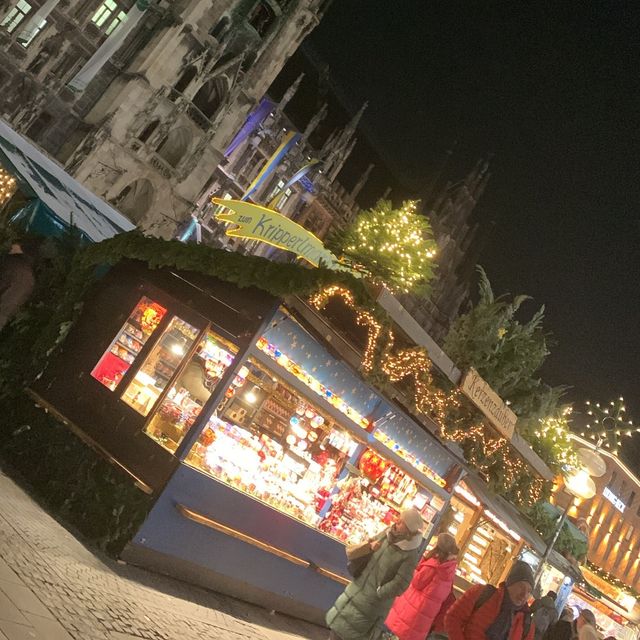 Christmas Market in Munich, Germany  🇩🇪 