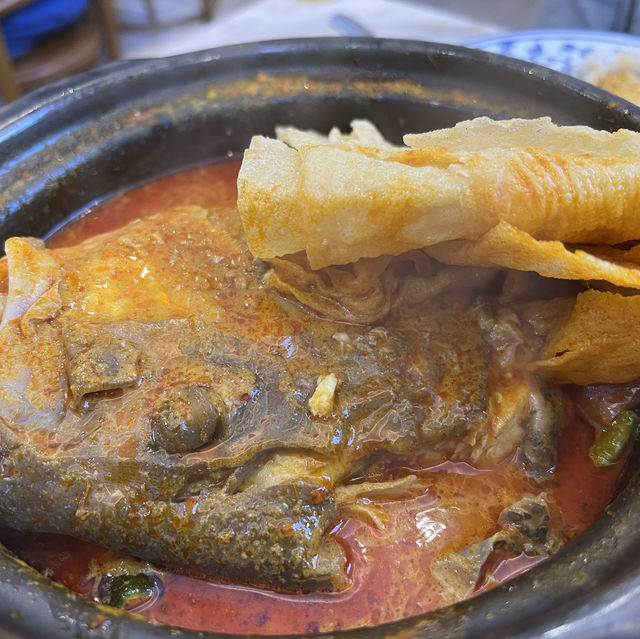 阿明帝皇鴨之咖哩魚頭煲有驚喜