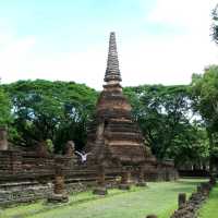 ทัวร์เมืองโบราณ "ศรีสัชนาลัย" มรดกโลก