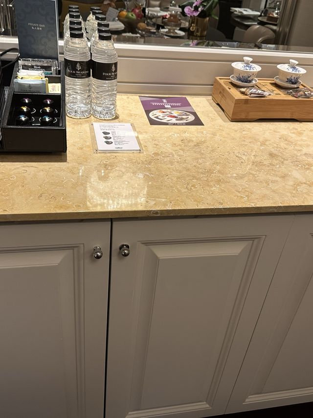 高貴的四季酒店