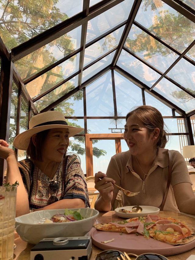 ย้อนเวลาไปคาเฟ่ที่หัวหิน