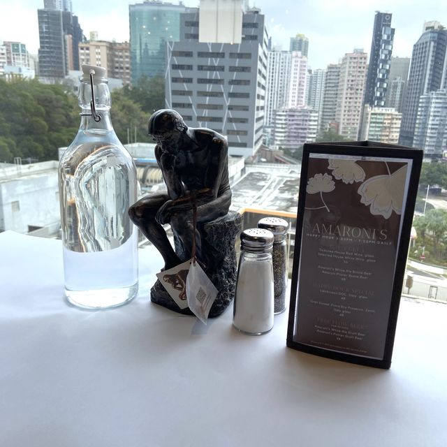 位置方便的美國菜餐廳