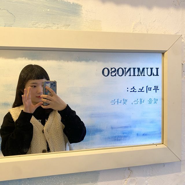 동피랑 마을이 한눈에 보이는 카페, 루미노소 💙