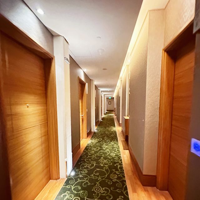Stay in Singapore’s colonial-style hotel