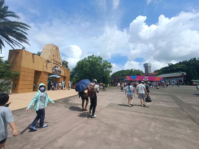六福村水樂園