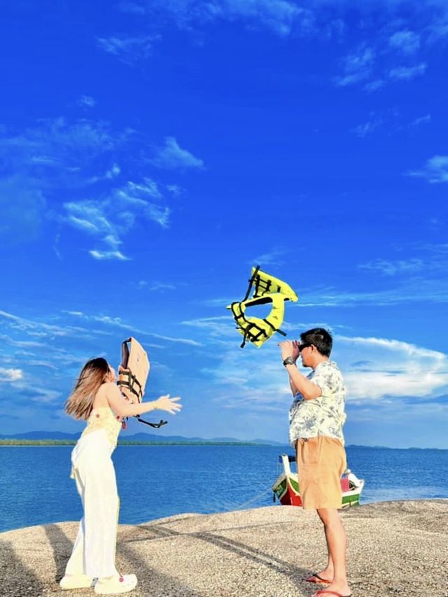 หาดสันหลังมังกร ทะเลแหวก