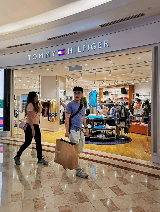Shopping paradise beneath the Twin Towers