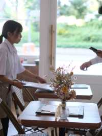 予人歐洲街角Cafe 感覺