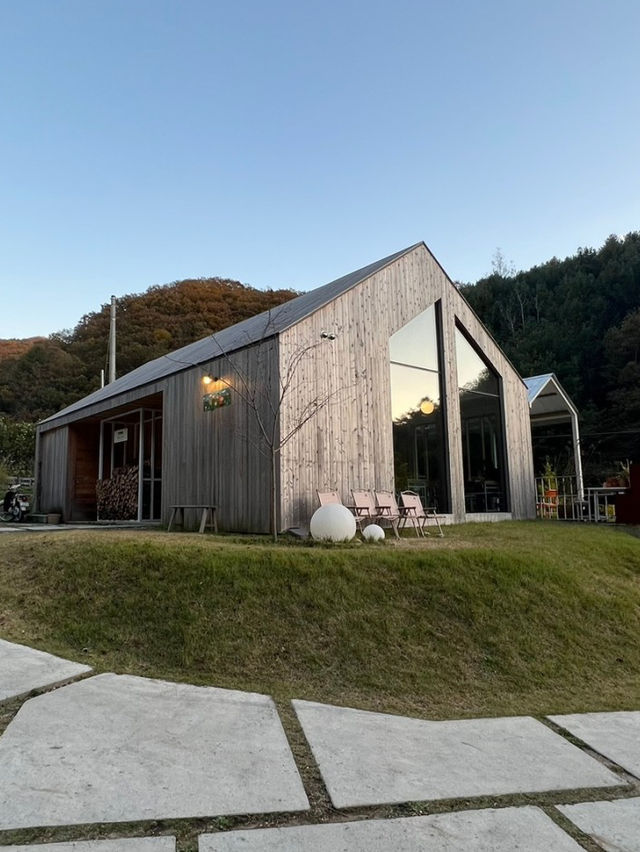 리틀포레스트가 생각나는 춘천 시골빵집 ‘밀봄숲베이커리’