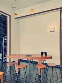 Round Cafe