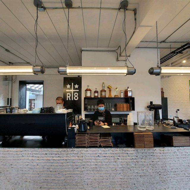 ร้านที่เสิร์ฟกาแฟจากเวทีแข่งขันบาริสต้าระดับโลก