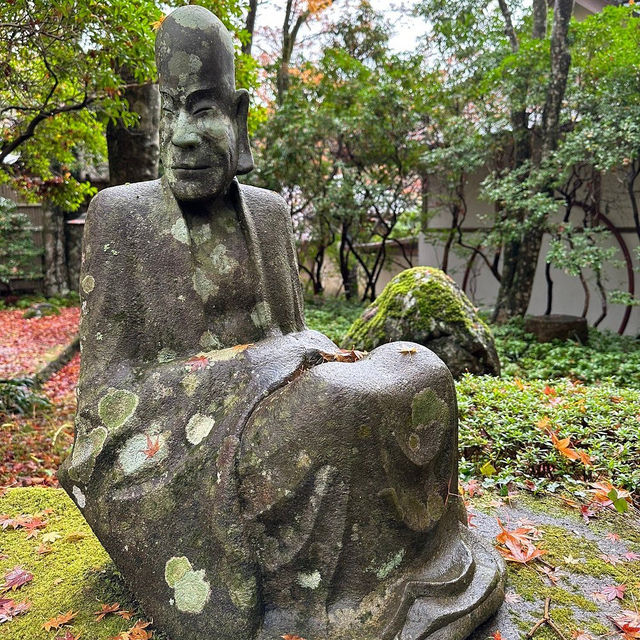 Not to be missed temple in Hakone