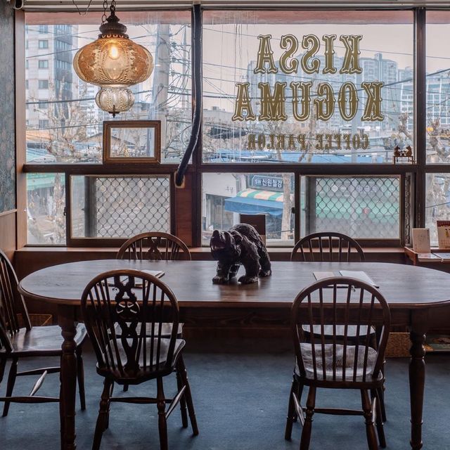 首爾小巷中的日式喫茶店，受歡迎的口碑