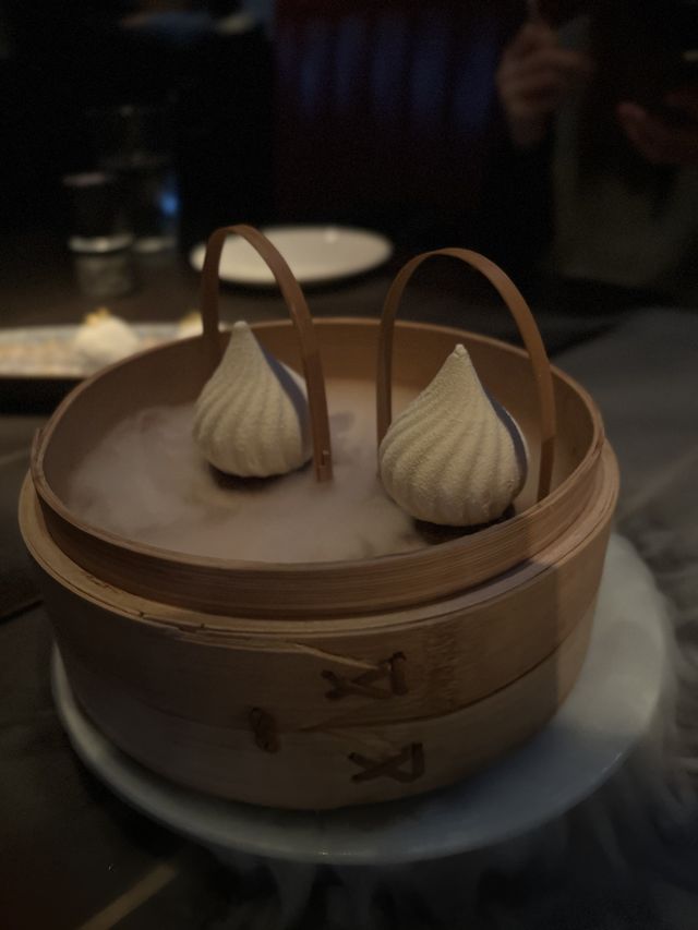【🦁 高級川菜 】 出色爆汁片皮鴨 + 叉燒 😍😍