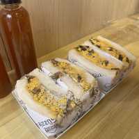 不去我會傷心的 🥪 全港最好喝的港式奶茶 勁平精美三文治✨