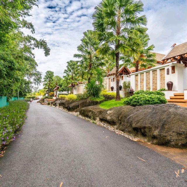 Thantara Resort Chiangmai พูลวิลล่า