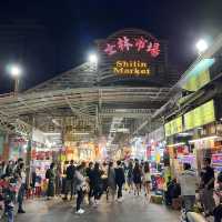 Stroll and Snack at Shilin Night Market