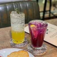 ร้านนั่งชิวฟีลโคตรดีแถวอารีย์