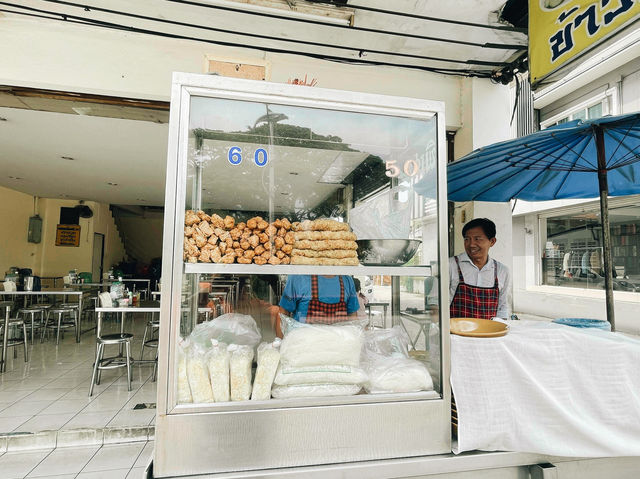 泰國芭堤雅 70年潮汕老味道 在地魚丸麵