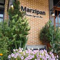 ร้านไม่ลับเมืองหัวหิน Marzipan เค้กอร่อยมากค่ะ 😋