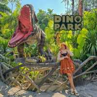 Dino Park Phuket Mini-golf ที่มาในตีม Jurassic 