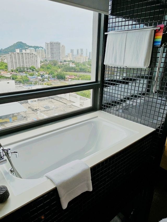 Experience Luxury and Comfort in the XL Suites